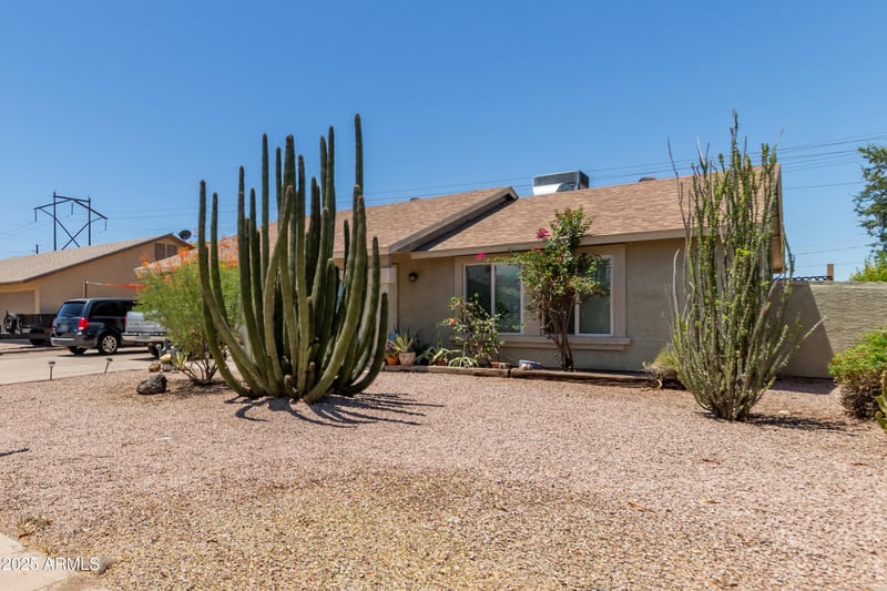 7008 46th St, Phoenix, AZ 85042