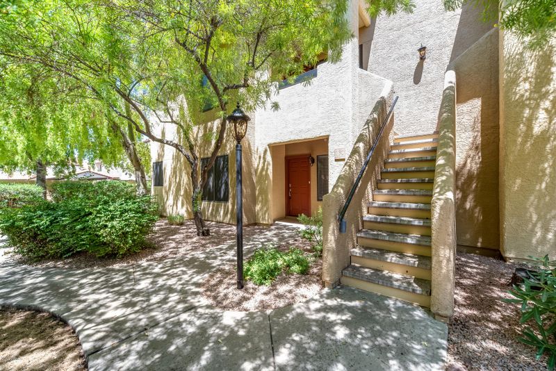 7008 E Gold Dust Ave #130, Paradise Valley, AZ 85253
