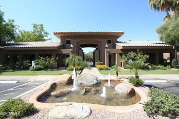 7009 Acoma Dr #1105, Scottsdale, AZ 85254