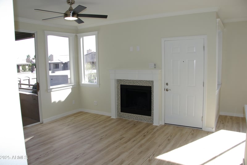 7009 Acoma Dr #2013, Scottsdale, AZ 85254