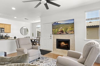 7009 Acoma Dr #2162, Scottsdale, AZ 85254