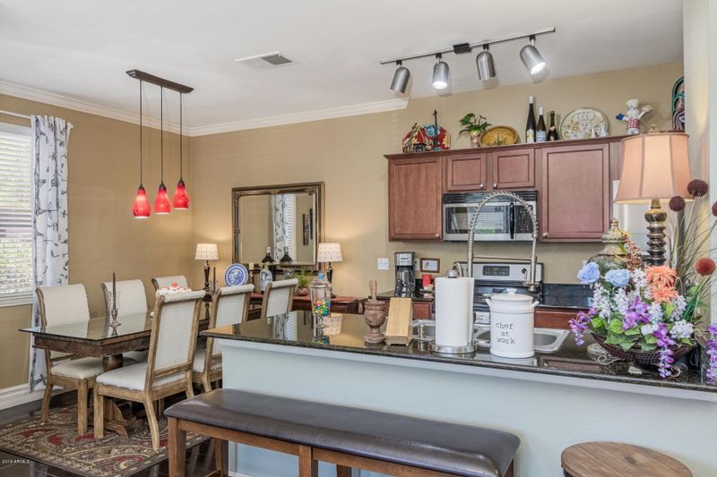 7009 E Acoma Dr #1013, Scottsdale, AZ 85254