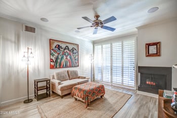 7009 Acoma Dr #1035, Scottsdale, AZ 85254