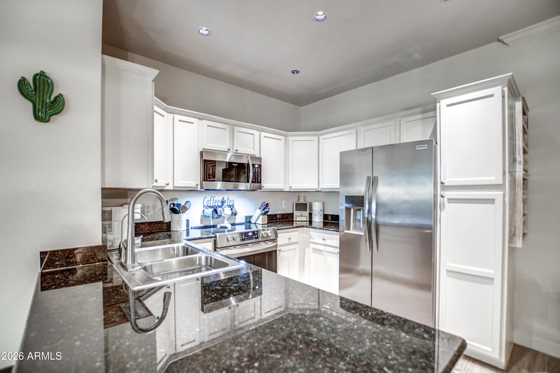 7009 Acoma Dr #1035, Scottsdale, AZ 85254