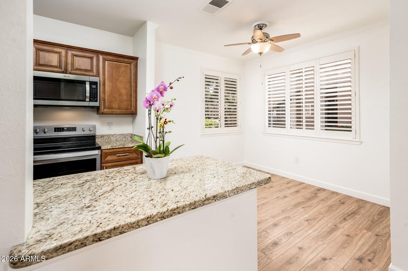 7009 E Acoma Dr #1059, Scottsdale, AZ 85254