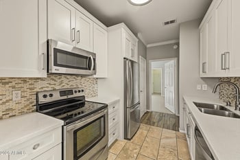 7009 E Acoma Dr #1133, Scottsdale, AZ 85254