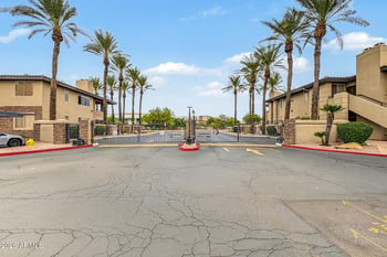 7009 E Acoma Dr #2043, Scottsdale, AZ 85254