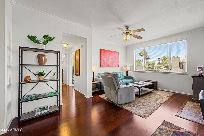 7009 Acoma Dr #2102, Scottsdale, AZ 85254