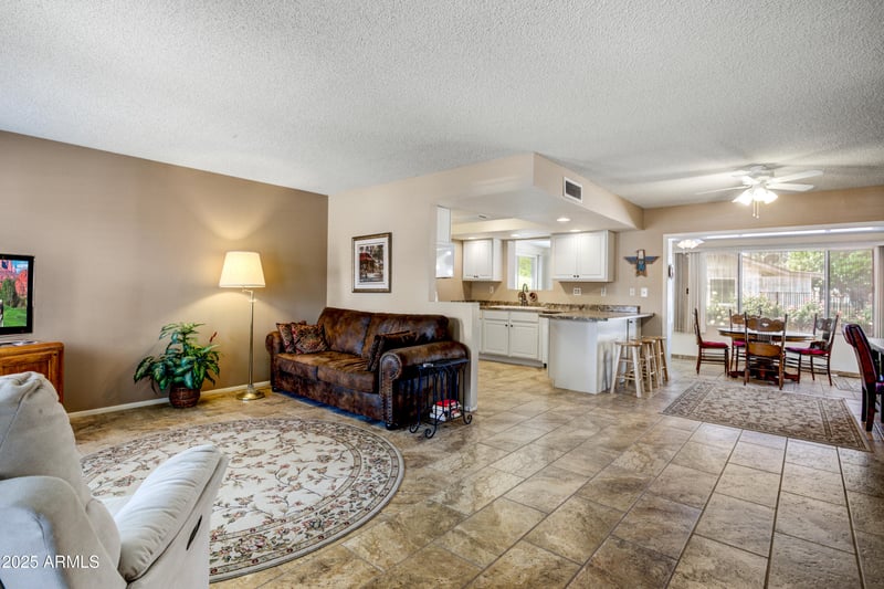 7009 Exmoor Dr, Mesa, AZ 85208