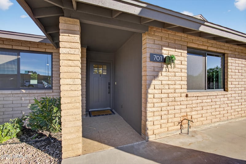 701 Apache Dr, Chandler, AZ 85224