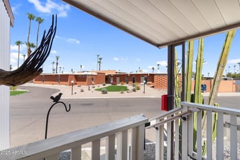 701 Dobson Rd #16, Mesa, AZ 85202