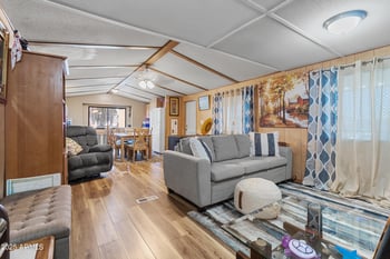 701 Dobson Rd #195, Mesa, AZ 85202