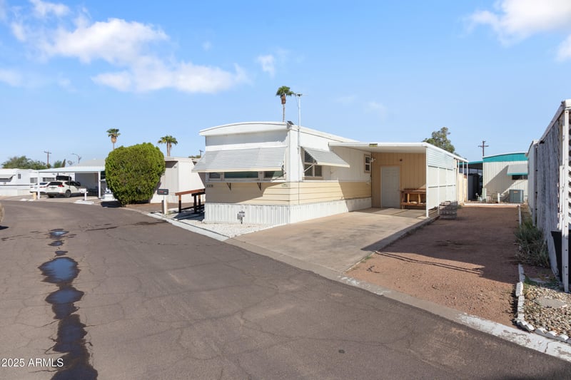 701 Dobson Rd #229, Mesa, AZ 85202