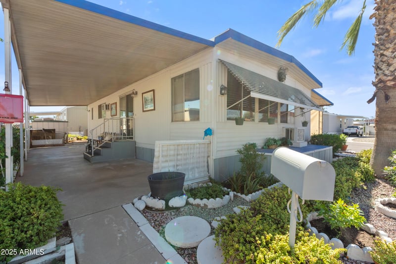 701 Dobson Rd #266, Mesa, AZ 85202