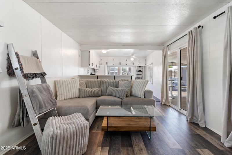 701 Dobson Rd #357, Mesa, AZ 85202