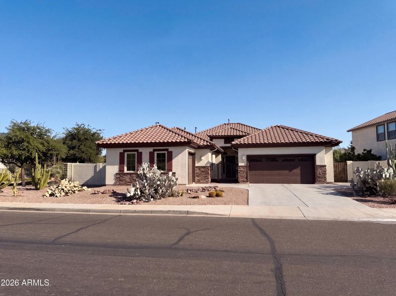 701 E Charlevoix Ave, Gilbert, AZ 85297