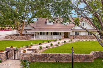 701 Encinas Ave, Gilbert, AZ 85234