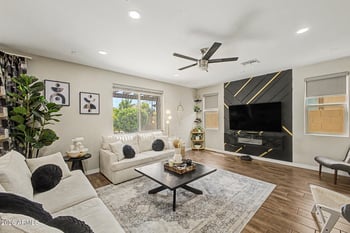 701 Liberty Ln, Gilbert, AZ 85296