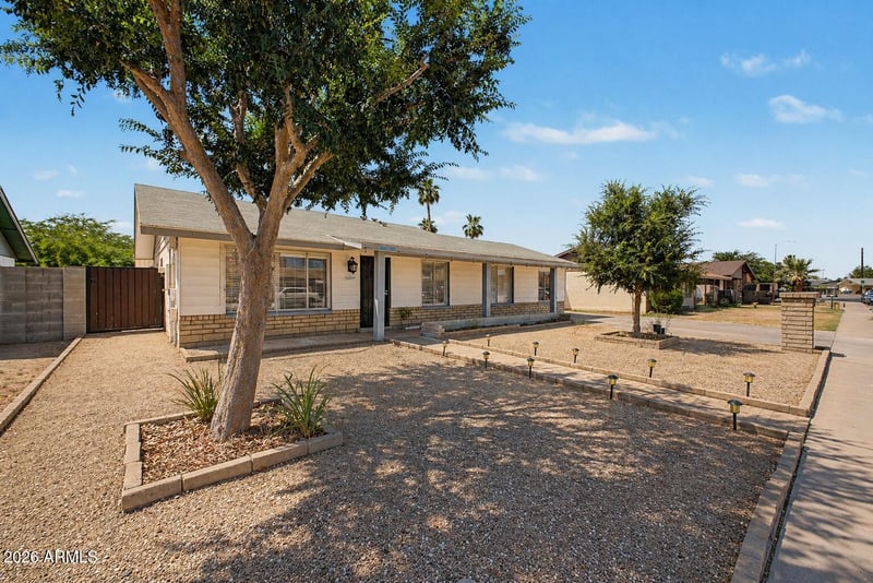 701 Emelita Ave, Mesa, AZ 85210