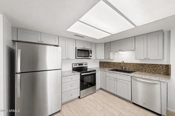701 W Emelita Ave, Mesa, AZ 85210