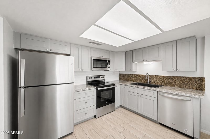 701 Emelita Ave, Mesa, AZ 85210