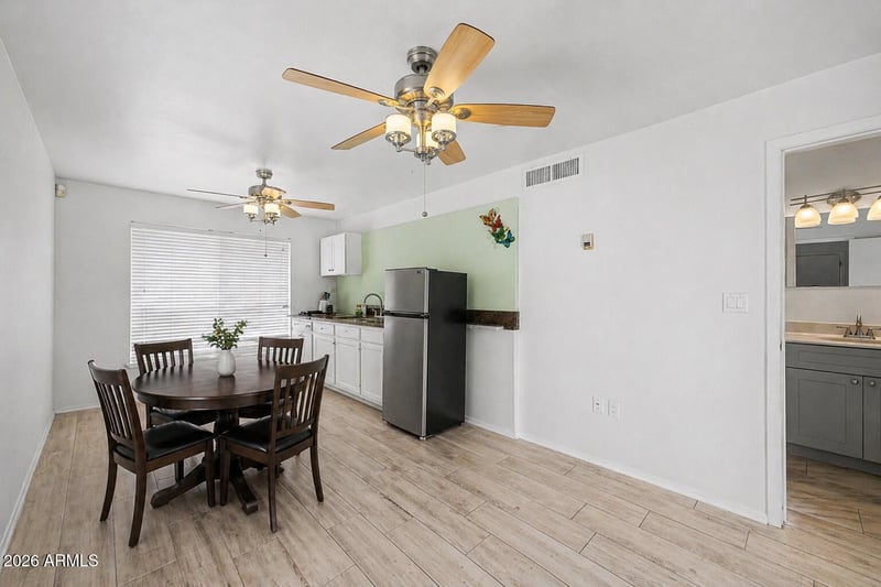 701 W Emelita Ave, Mesa, AZ 85210