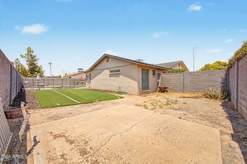 701 Los Lagos Vista Ave, Mesa, AZ 85210