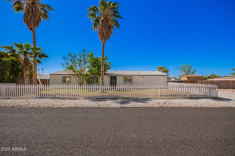 7011 Carol Ann Way, Peoria, AZ 85382