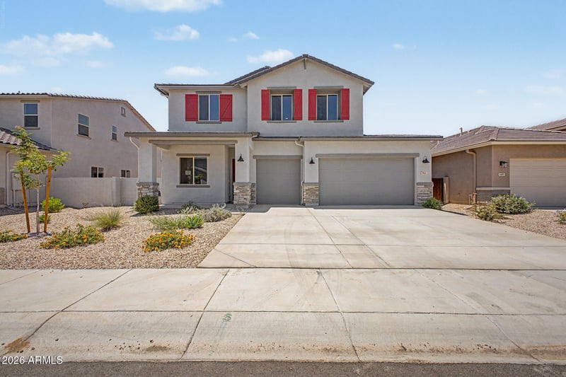 7011 Hayride Ln, San Tan Valley, AZ 85143