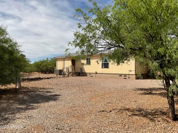 7011 Pintek Ln, Hereford, AZ 85615