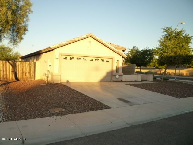 7011 S 43rd Dr, Laveen, AZ 85339