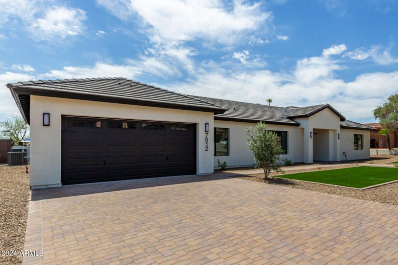 7012 N 23rd St, Phoenix, AZ 85020