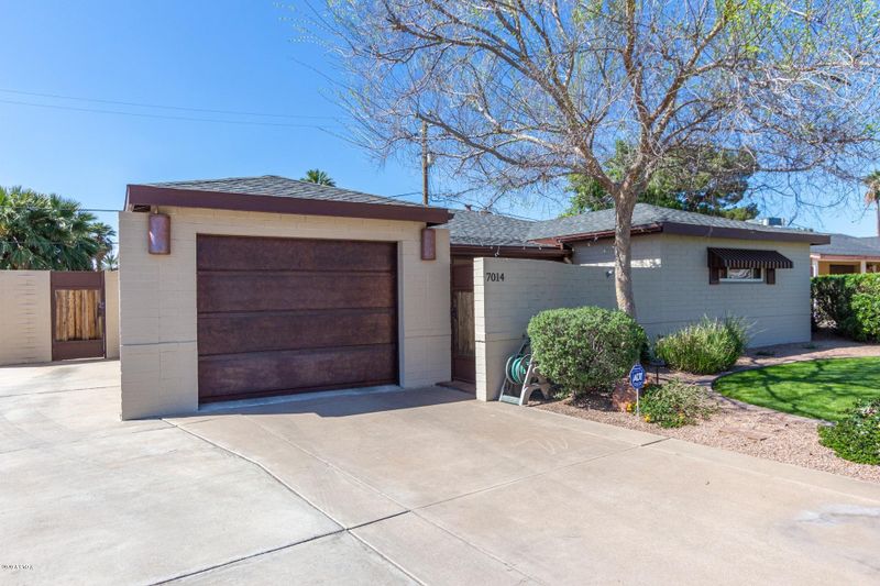 7014 N 12th St, Phoenix, AZ 85020