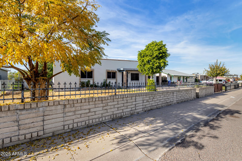 7014 S 17th Ave, Phoenix, AZ 85041