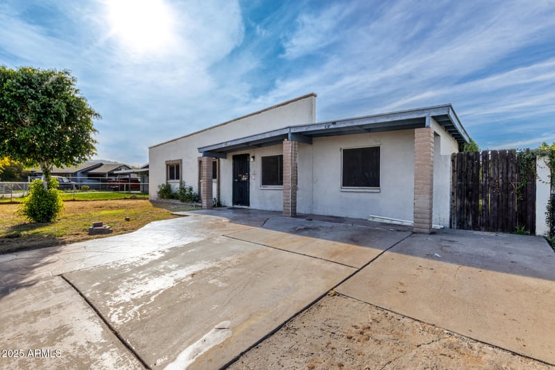 7014 S 17th Ave, Phoenix, AZ 85041