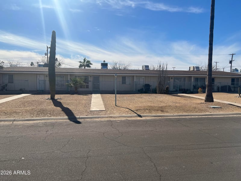 7015 E Wilshire Dr, Scottsdale, AZ 85257