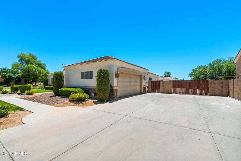 7015 Granada St, Mesa, AZ 85207