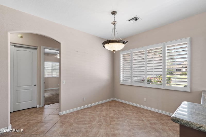 7015 Granada St, Mesa, AZ 85207