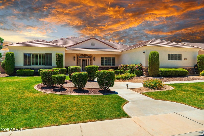 7015 Granada St, Mesa, AZ 85207