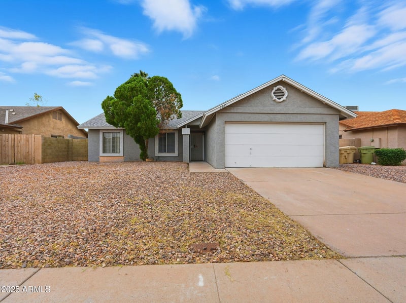 7015 Mclellan Rd, Glendale, AZ 85303