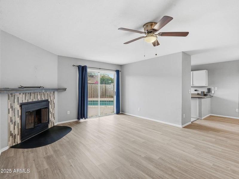 7015 Mclellan Rd, Glendale, AZ 85303