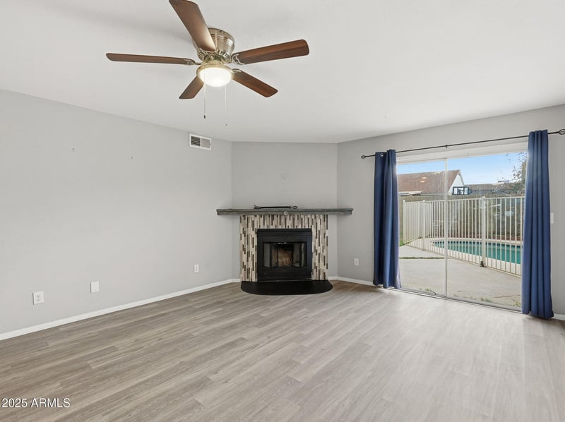 7015 Mclellan Rd, Glendale, AZ 85303