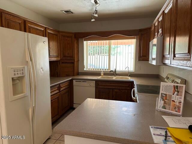 7015 Ocotillo Rd, Glendale, AZ 85303