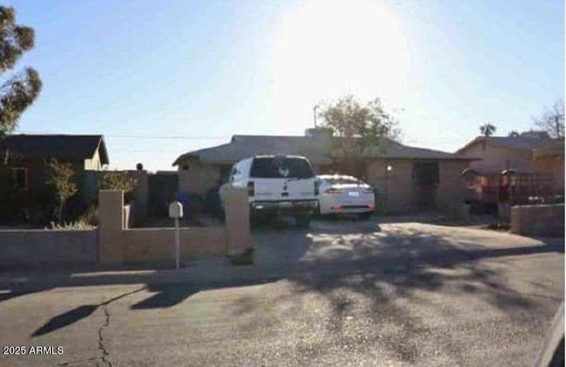 7015 S 5th Ave, Phoenix, AZ 85041