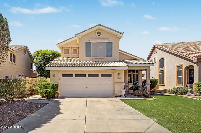 7015 Blackhawk Dr, Glendale, AZ 85308