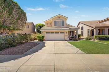 7015 W Blackhawk Dr, Glendale, AZ 85308