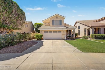7015 Blackhawk Dr, Glendale, AZ 85308