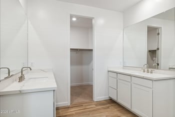 7015 Pinnacle Vista Dr, Peoria, AZ 85383