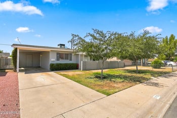 7015 W Wolf St, Phoenix, AZ 85033