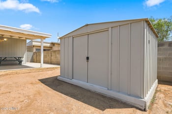 7015 W Wolf St, Phoenix, AZ 85033